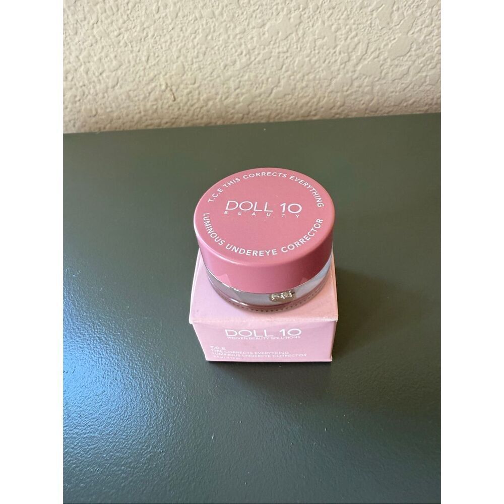 Doll 10 T.C.E Luminous Undereye Corrector (Amber) Medium to Dark - Picture 5 of 6